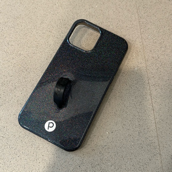 Loopy case - Picture 1 of 2